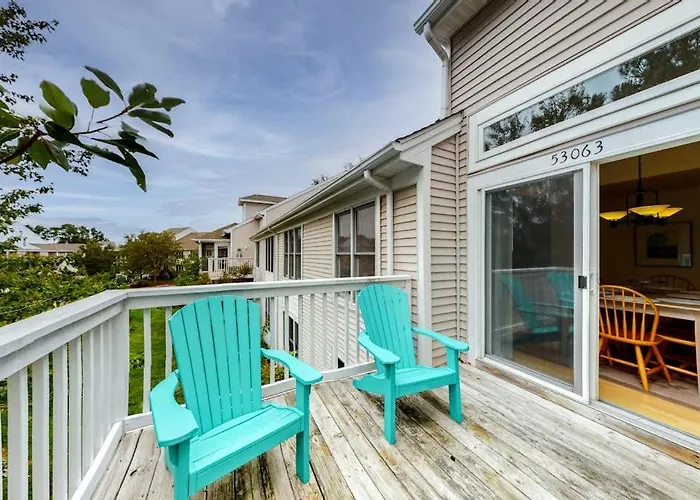 Sea Colony - 53063 Lakeshore