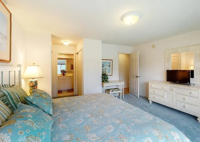 Sea Colony - 53063 Lakeshore